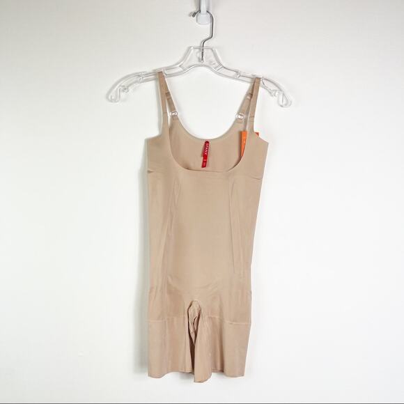 Spanx NWT 10130 OnCore Open-Bust Mid-Thigh Bodysuit Soft Nude L (0178) - Picture 3 of 7